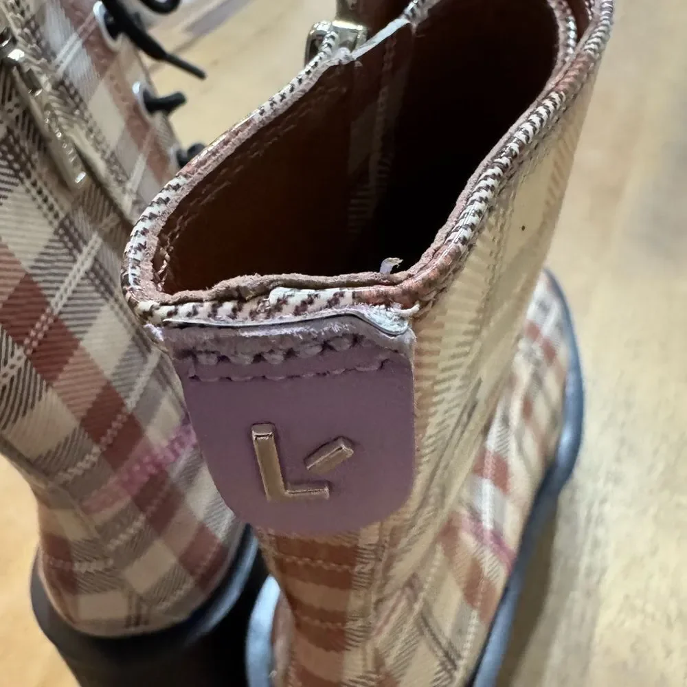 Larroude‎ Plaid Patent Leather Chunky Heel Platform Combat Boot Size 8